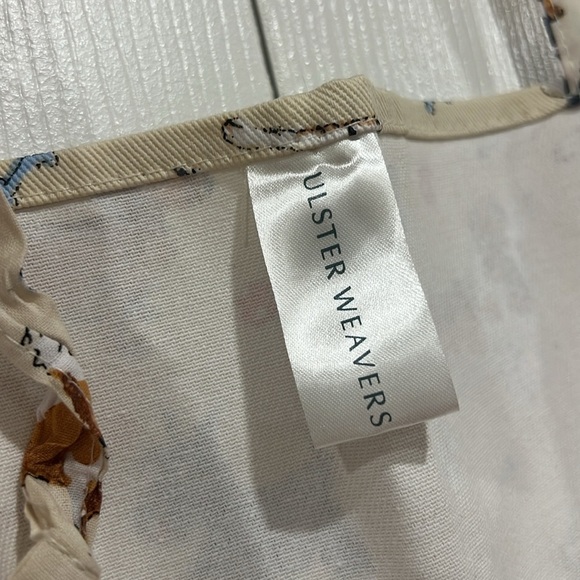 Ulster Weavers Dog Apron and Matching Napkin - Picture 6 of 8